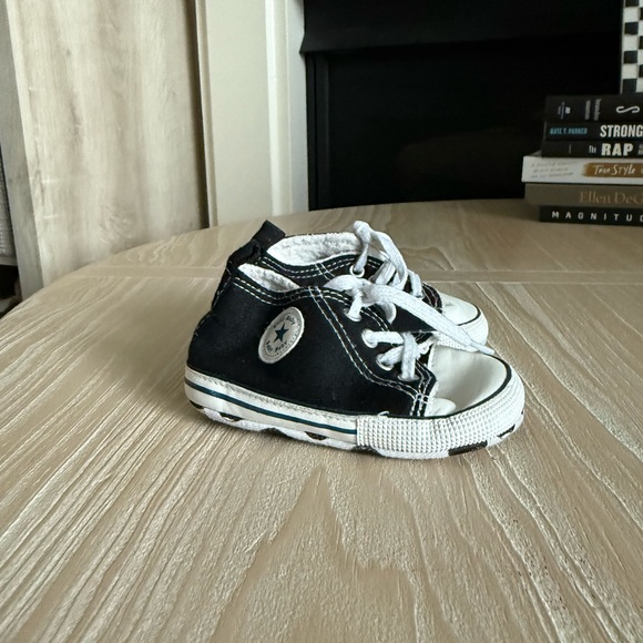 Baby gender neutral shoes|Black & White Kids Shoes sneakers,soft & comfy!staple• - Picture 2 of 8